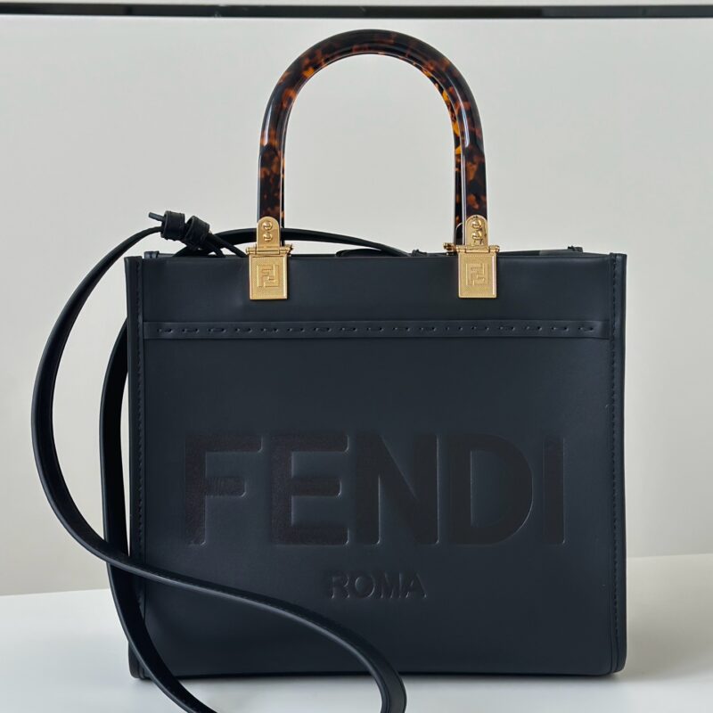 FENDI Tote~新款式 款号8618