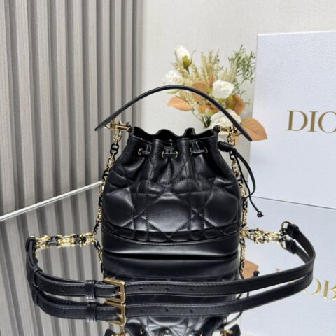DIOR Dior Jolie 水桶包 型号:2780