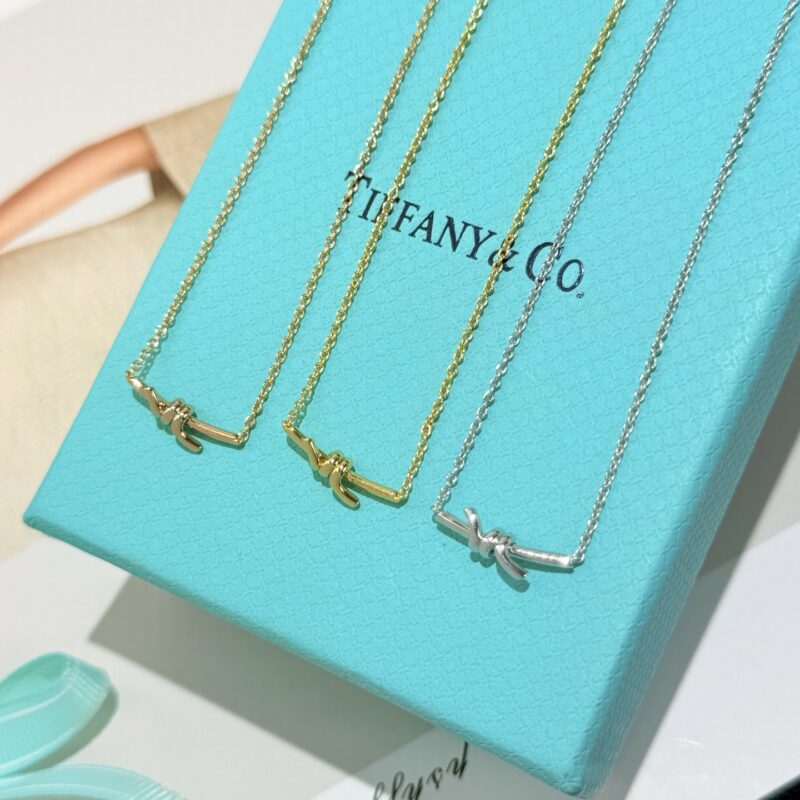 ☀Tiffany&co 蒂芙尼 knot缘系列迷你打结项链