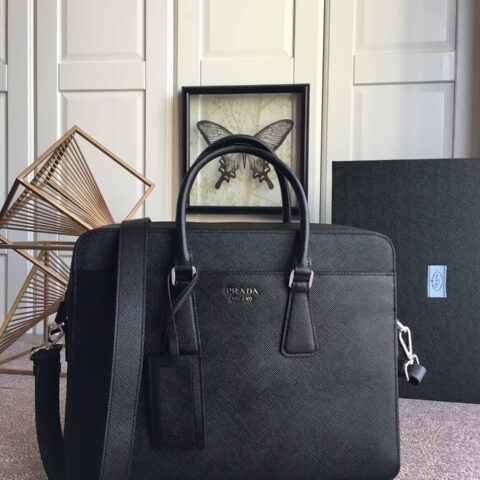 PRADA  P家岀新款男包 2VE363B