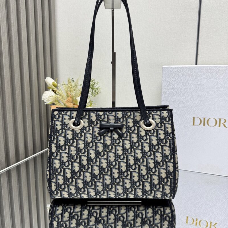 DIOR 新款小号购物袋 型号:1410