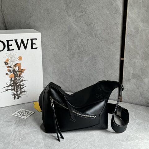LOEWE puzzle新版小号腰包 0908 经典黑