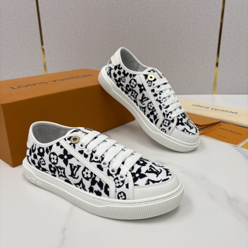 LV 经典老花休闲板鞋运动鞋