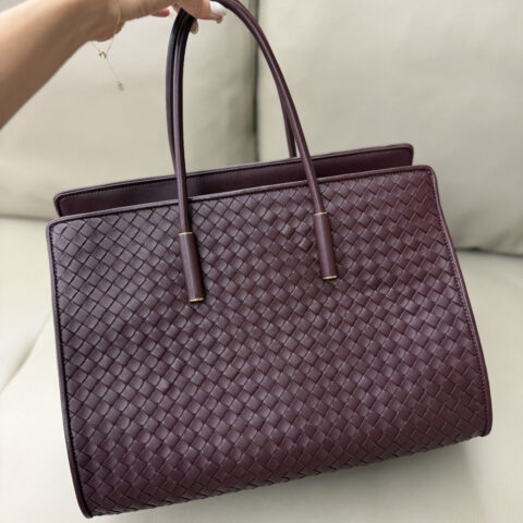 BV Barbara Tote Bag 深红木色 型号:868327