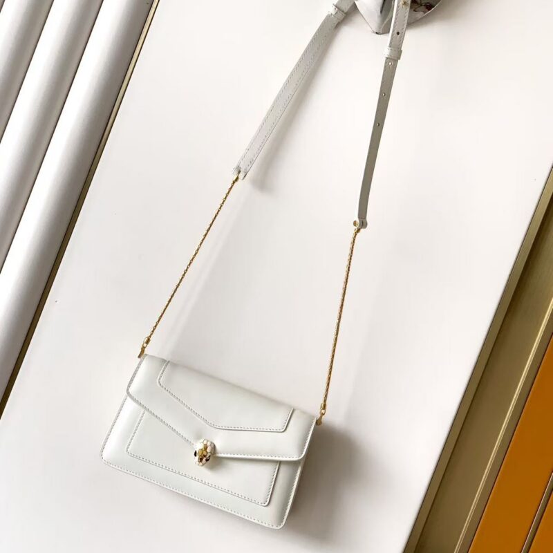 BVLGARI Serpenti Forever系列链带手拿包  29456 白色