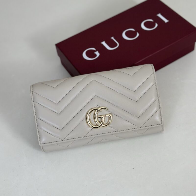 GUCCI 专柜品质，顶级原单货，实物实拍！443436灰色羊皮
