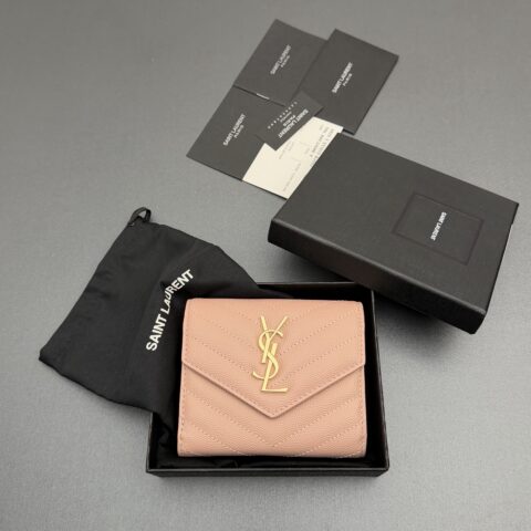 YSL MATELASSE短款粒面壓印皮革三折短包 编号:403943 粉色球纹/金扣