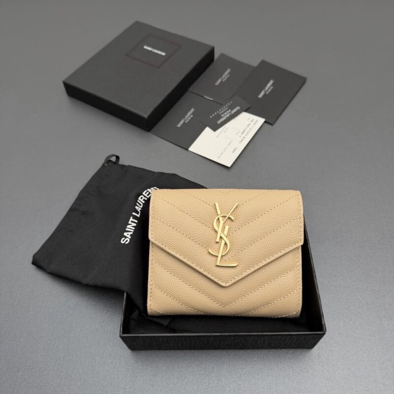 YSL MATELASSE短款粒面壓印皮革三折短包 编号:403943 杏色球纹/金扣