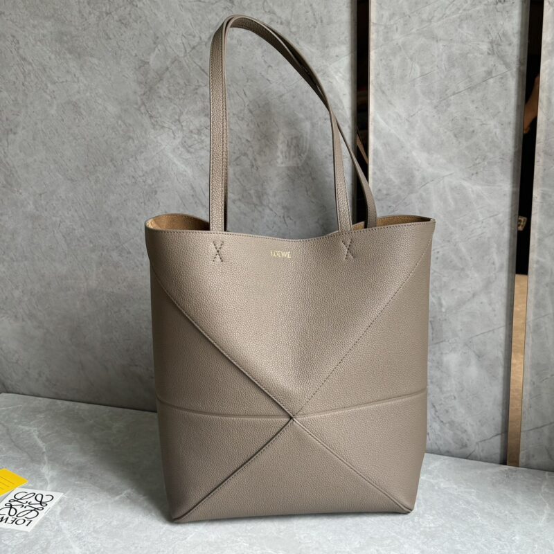 LOEWE puzzle fold 系列可折叠托特包  0693 荔面灰褐色