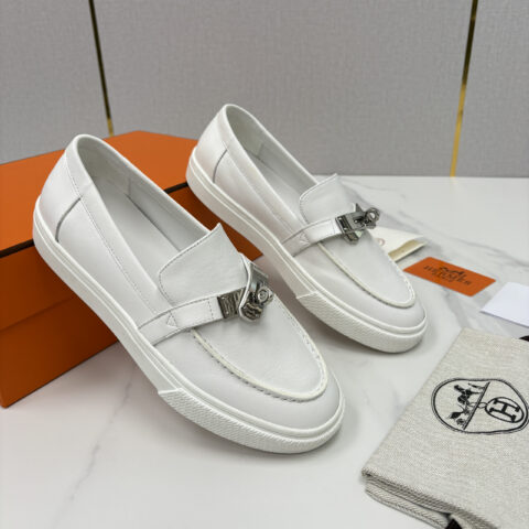 HERMES  Job kelly 扣牛皮乐福鞋