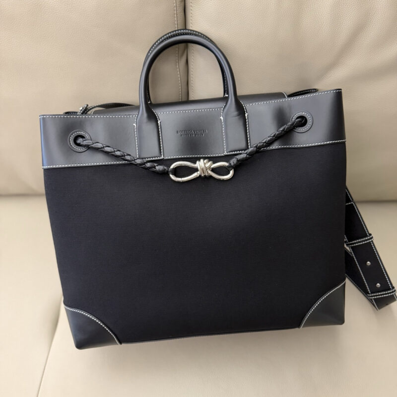 BV Andiamo Voyager 帆布黑色 型号:827066