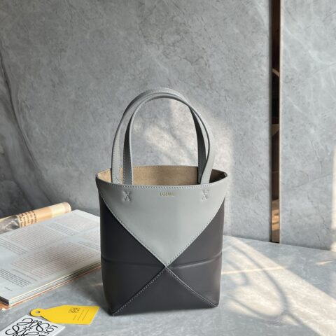 LOEWE puzzle fold 系列可折叠托特包 0695