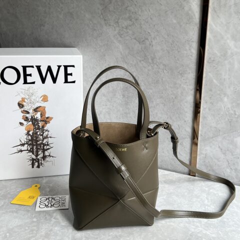 LOEWE puzzle fold 系列可折叠托特包 0695