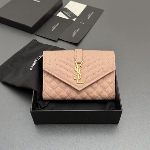 YSL MATELASSE短款粒面壓印皮革小号信封錢包 编号:651026 粉色球纹/金扣