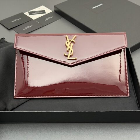 YSL UPTOWN漆皮皮革手拿包 编号: 565739 枣红漆皮/金扣