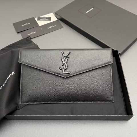 YSL UPTOWN粒面压印皮革手拿包 编号: 565739 黑色球纹/黑扣