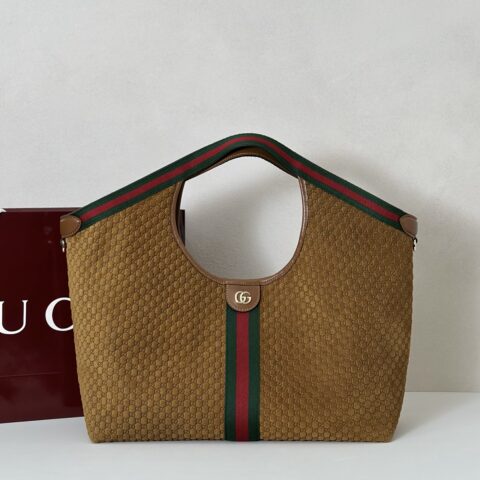 GUCCI 专柜品质，顶级原单货，实物实拍！款号853971棕色压花