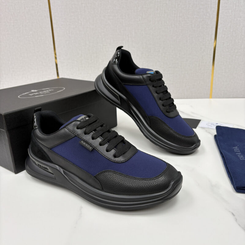 PRADA 新款男士小牛皮拼网布运动鞋