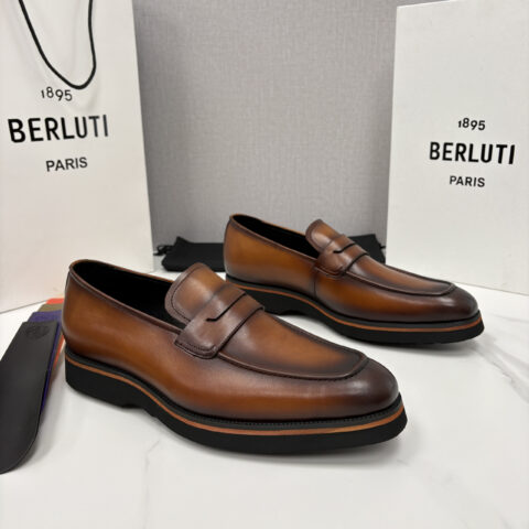 BERLUTI New Alessio皮革乐福鞋鞋