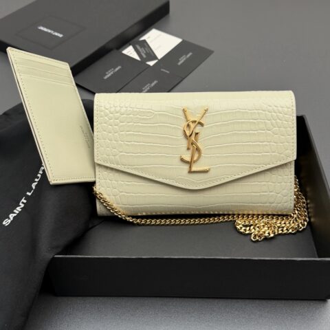 YSL ENVELOPE鳄鱼纹压印皮革链条包 编号: 607788 白色鳄鱼纹/金扣