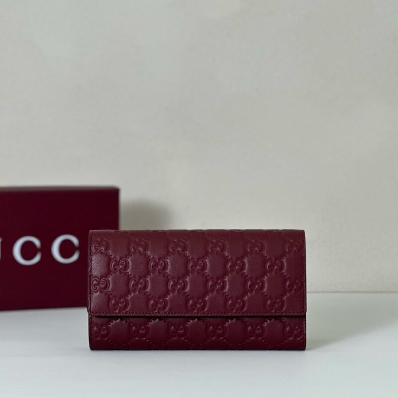 GUCCI 专柜品质，顶级原单货，实物实拍！款号847210酒红压花