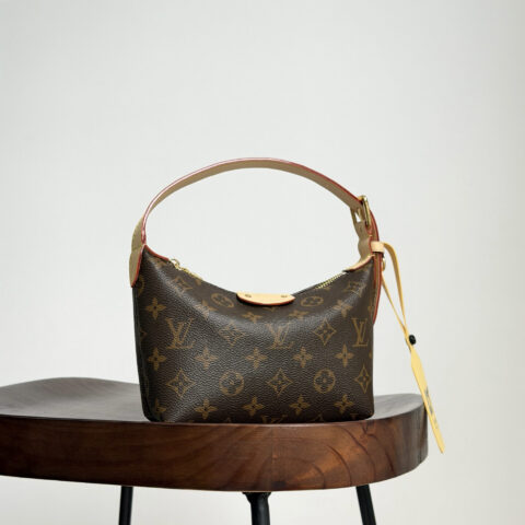 【特级原厂】  Hills pochette  手袋👜  型号: M27509  动态芯片版