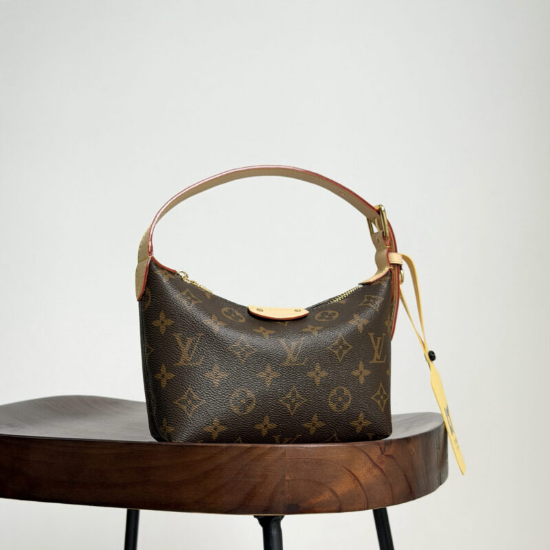 【特级原厂】  Hills pochette  手袋👜  型号: M27509  动态芯片版