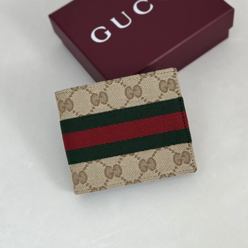 GUCCI 专柜品质，顶级原单货，实物实拍！款号867335浅杏布