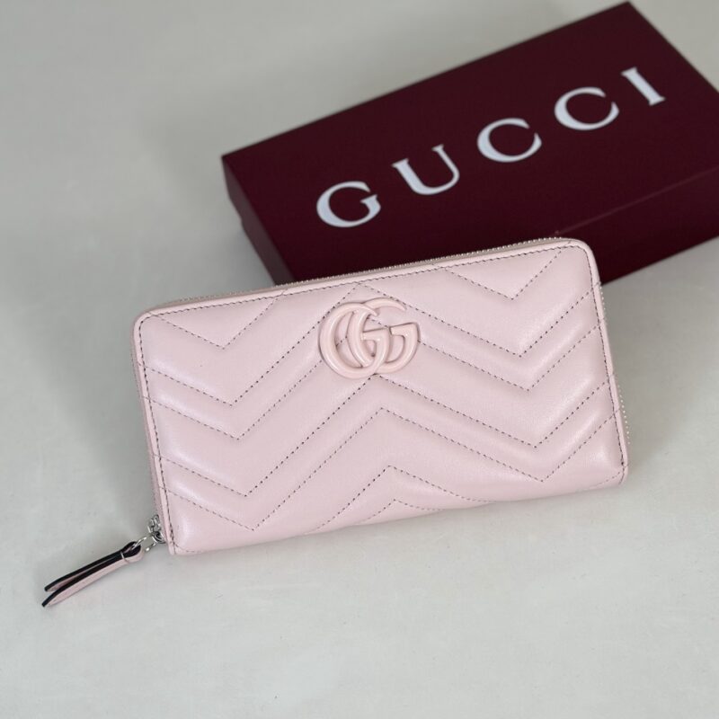 GUCCI 专柜品质，顶级原单货，实物实拍！443123浅粉羊皮(粉G)