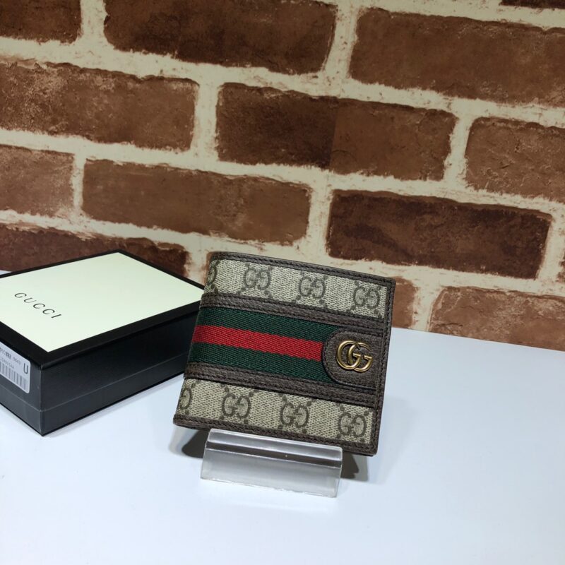 GUCCI 专柜品质，顶级原单货，实物实拍！款号597609杏PVC/啡猪皮