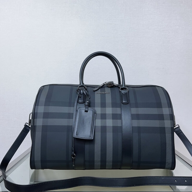 Burberry B家最新灰色格纹 空间充裕的旅行🧳袋 型号0921