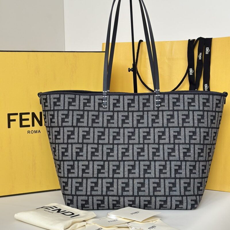 FENDI 新品 Roll 款号 8661DL宝蓝