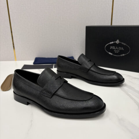 PRADA Saffiano系列男士皮革乐福鞋