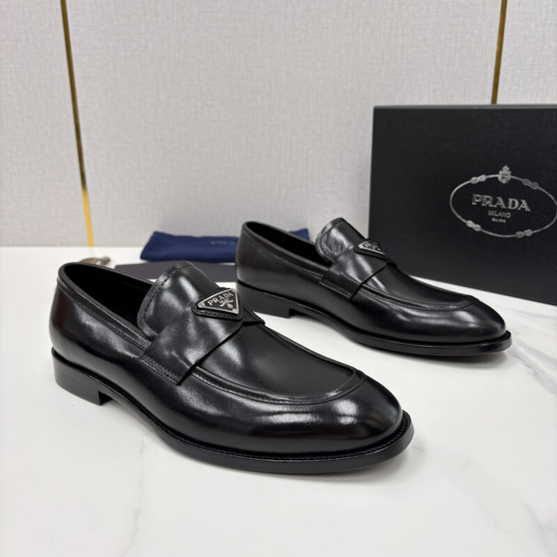 PRADA Saffiano系列男士皮革乐福鞋