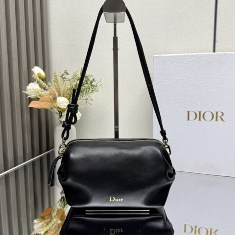 DIOR Bow🛍手拿包「黑色羊皮」 型号:3900