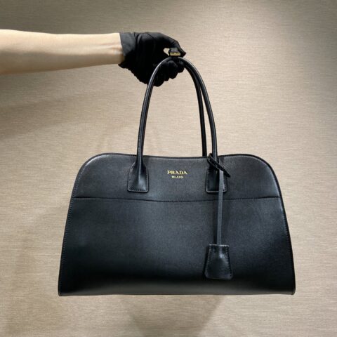 PRADA 🎉新品托特🎉1BG571