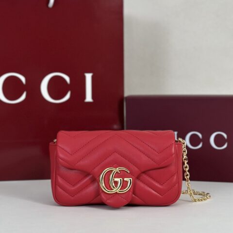 GUCCI 专柜品质，顶级原单货，实物实拍！款号841290亮红