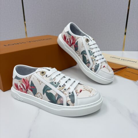 LV  情侣款 经典老花休闲板鞋运动鞋