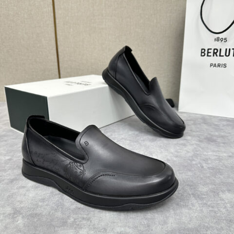 BERLUTI Echappée 系列乐福鞋一脚蹬休闲鞋履