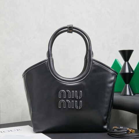 MIUMIU Miu家新款伊势丹限定托特包 5BG288 黑色