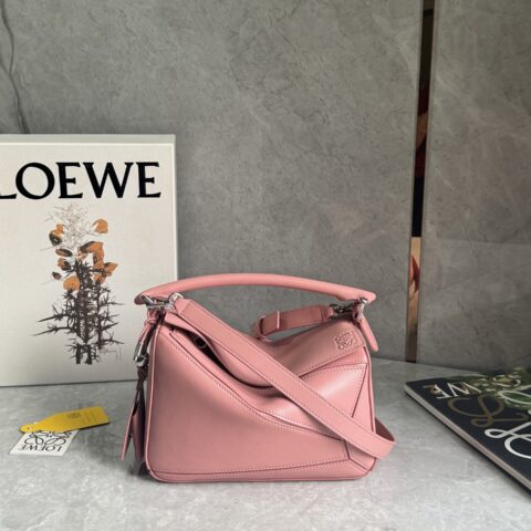 LOEWE 𝓟𝓾𝔃𝔃𝓵𝓮 0189 胭脂粉