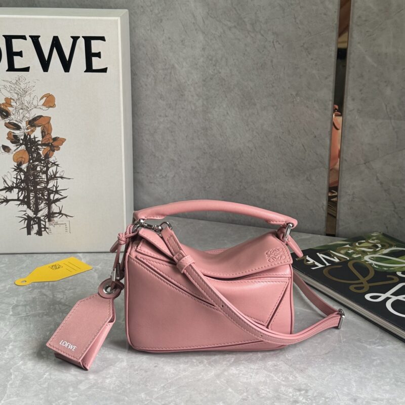 LOEWE 𝓟𝓾𝔃𝔃𝓵𝓮 迷你 0338