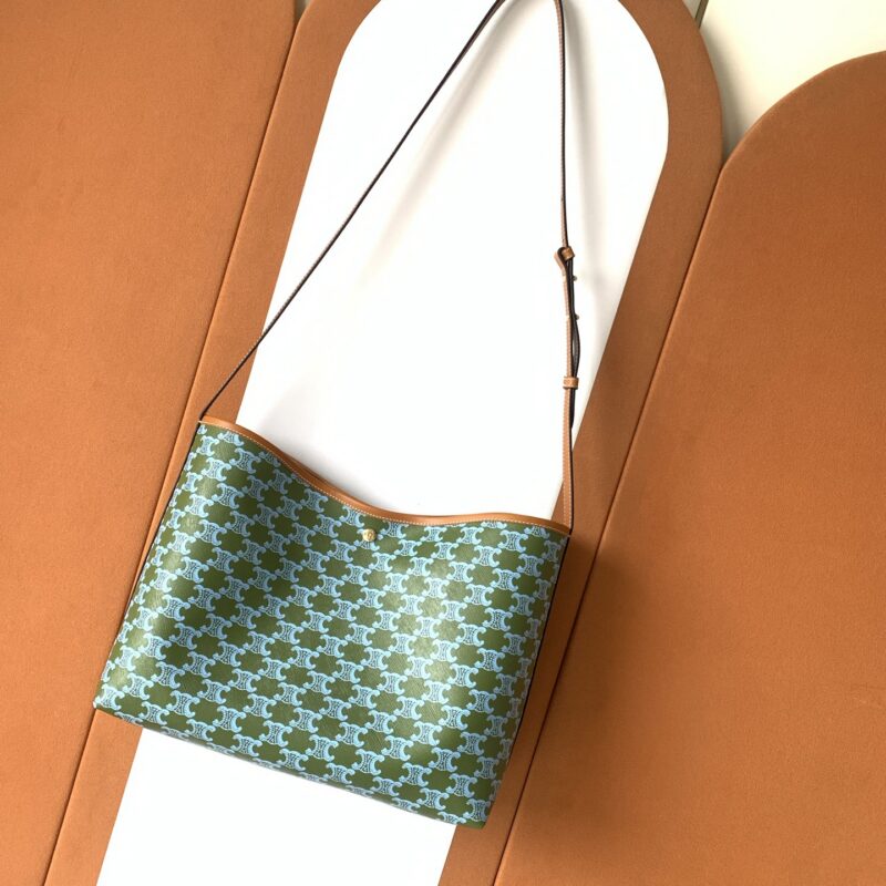 CELINE   2025秋季新款 123912