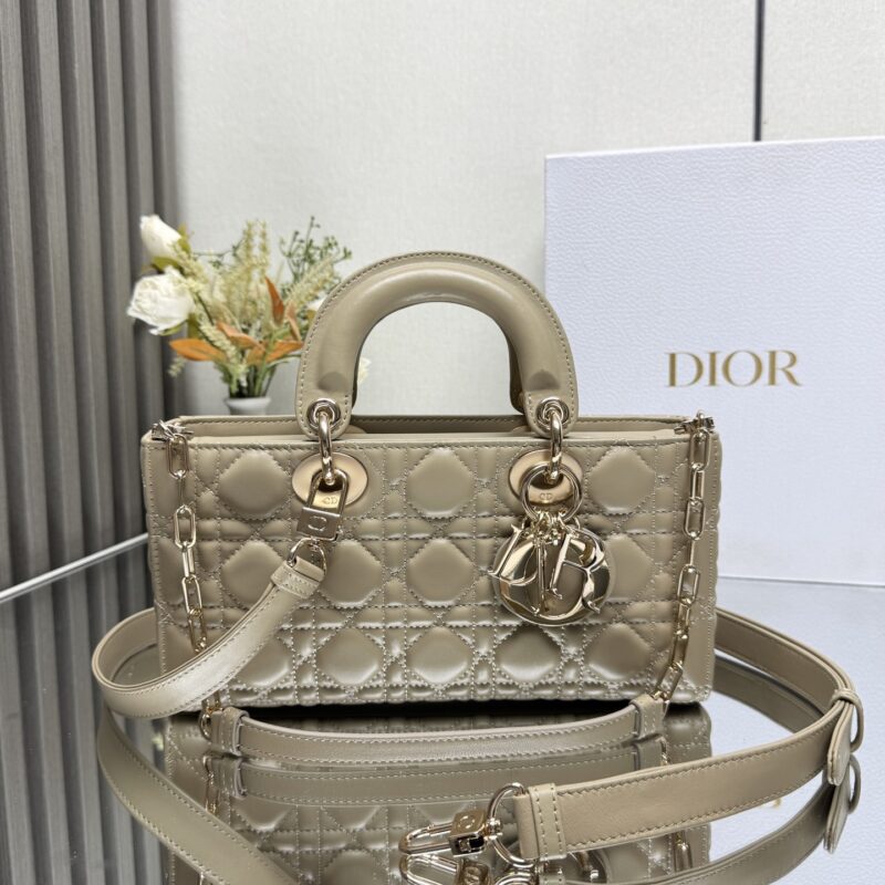 DIOR LADY D-JOY 手袋「杏色小羊皮」 型号:0540中号
