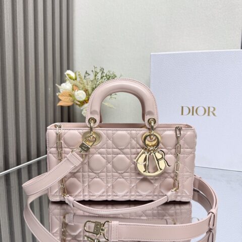 DIOR  LADY D-JOY 手袋「黑色小羊皮」型号：0540中号