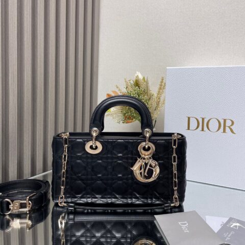 DIOR LADY D-JOY 手袋「黑色小羊皮」型号：0540中号