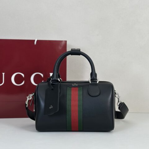 GUCCI 专柜品质，顶级原单货，实物实拍！款号866980克色羊皮