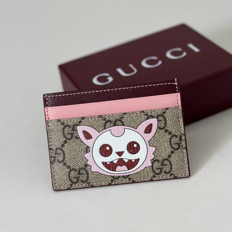 GUCCI 专柜品质，顶级原单货，实物实拍！款号855373Clumsy角色/粉印花