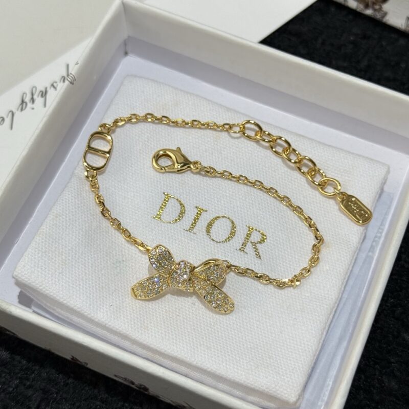 ☀️新款☑️ 迪奥Dior CD蝴蝶结满钻手链