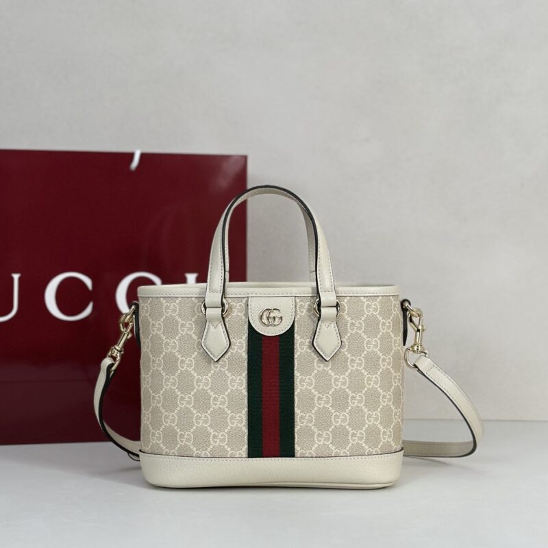 GUCCI 专柜品质，顶级原单货，实物实拍！款号836848米胶/米白猪纹
